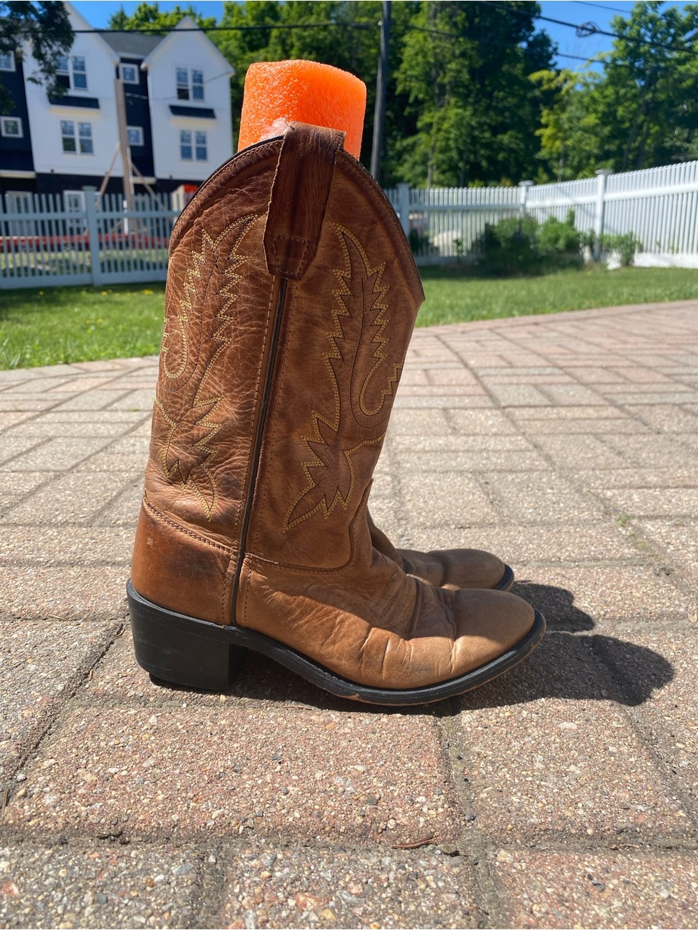 Old West Brown Leather Western Cowboy Boots - Classic Embroidered Shaft